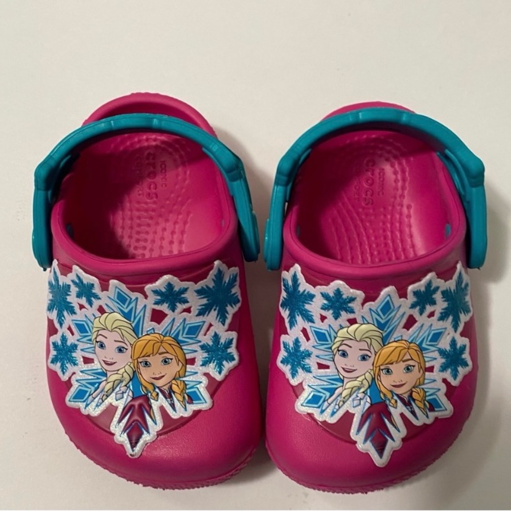 KIDS CROCS FROZEN Size 4c